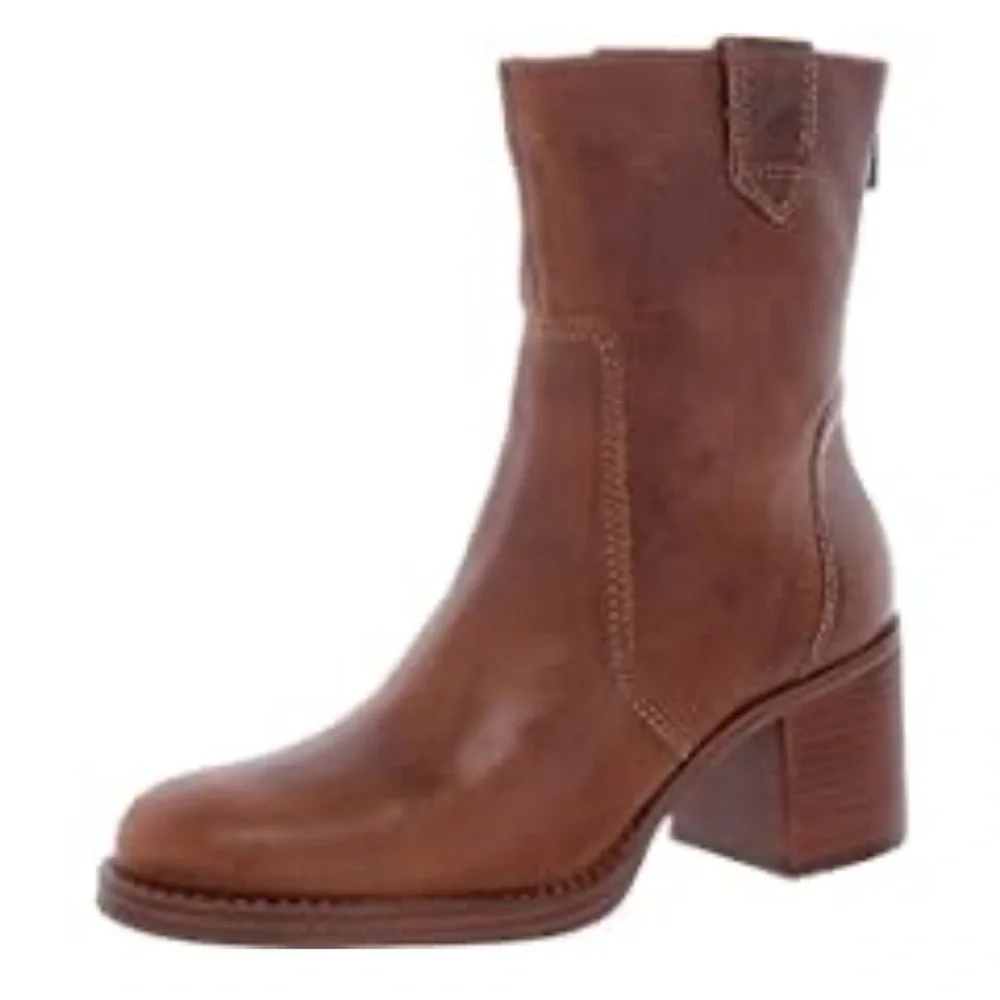 VINCE CAMUTO Women's Zanilla Booties Brown Leather Boots Shoes Size 11M New